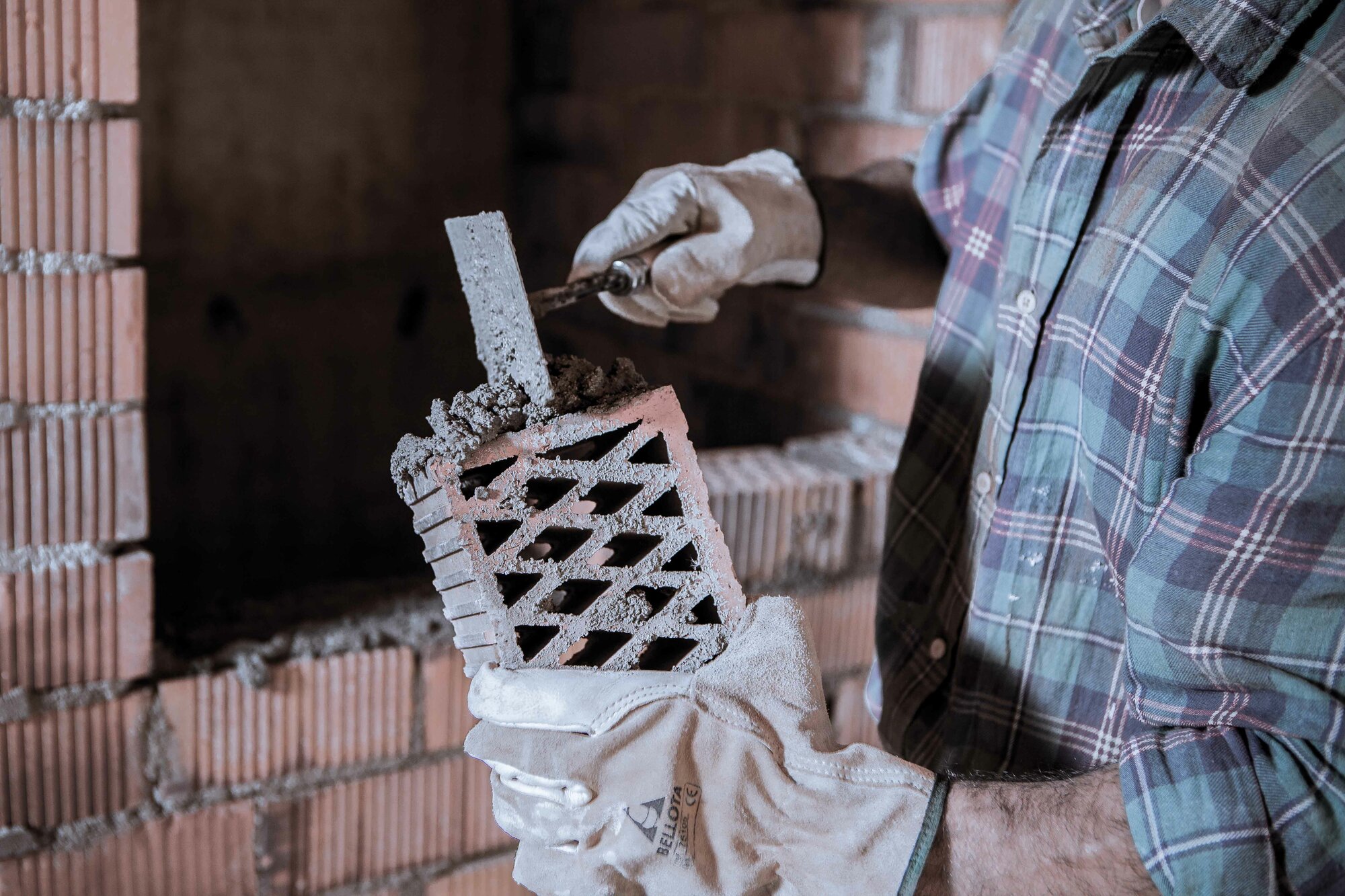 Paleta norte con mango madera para trabajos de albañilería / 5844