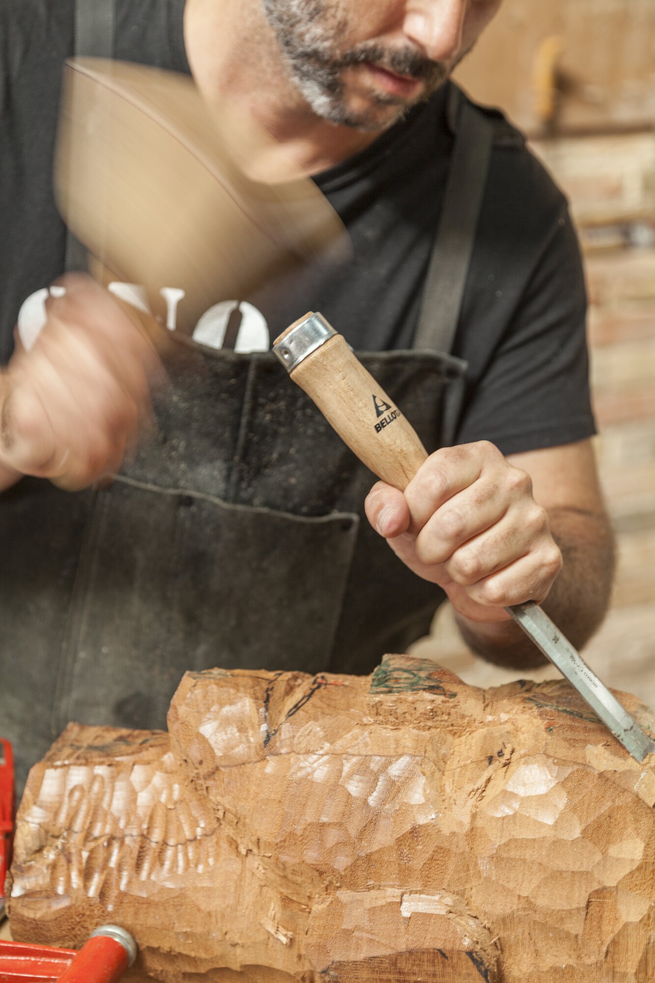 Formón con mango madera / 4651