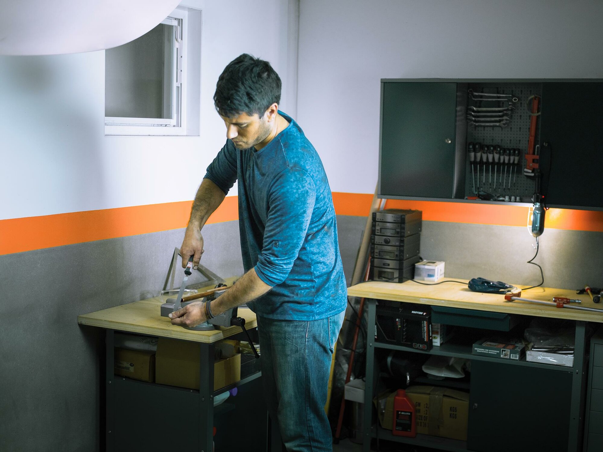 Lima mecánico plana punta con mango bimaterial / 4001MB