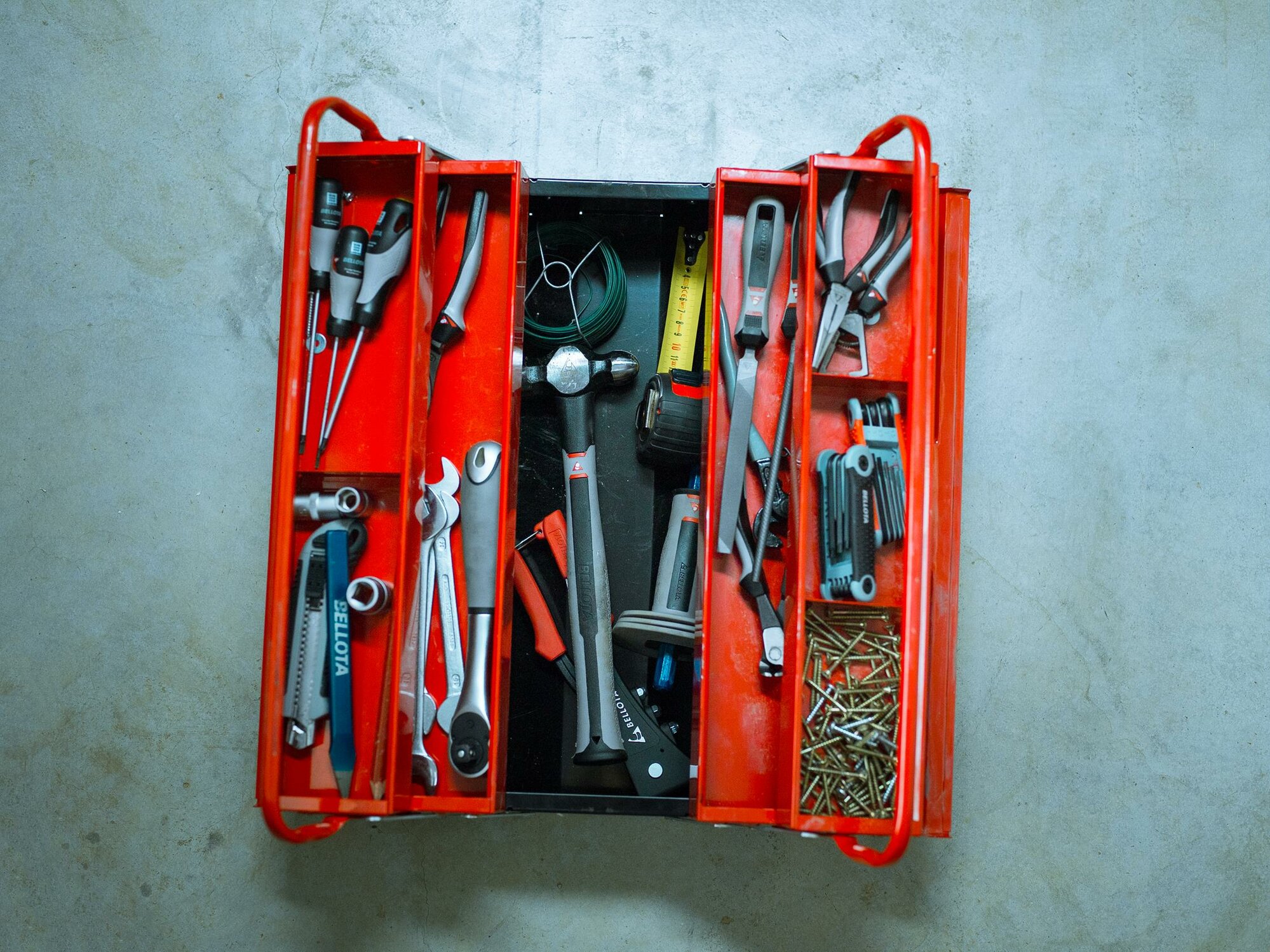 Caja portaherramientas metálica de 2 alturas / 6902500