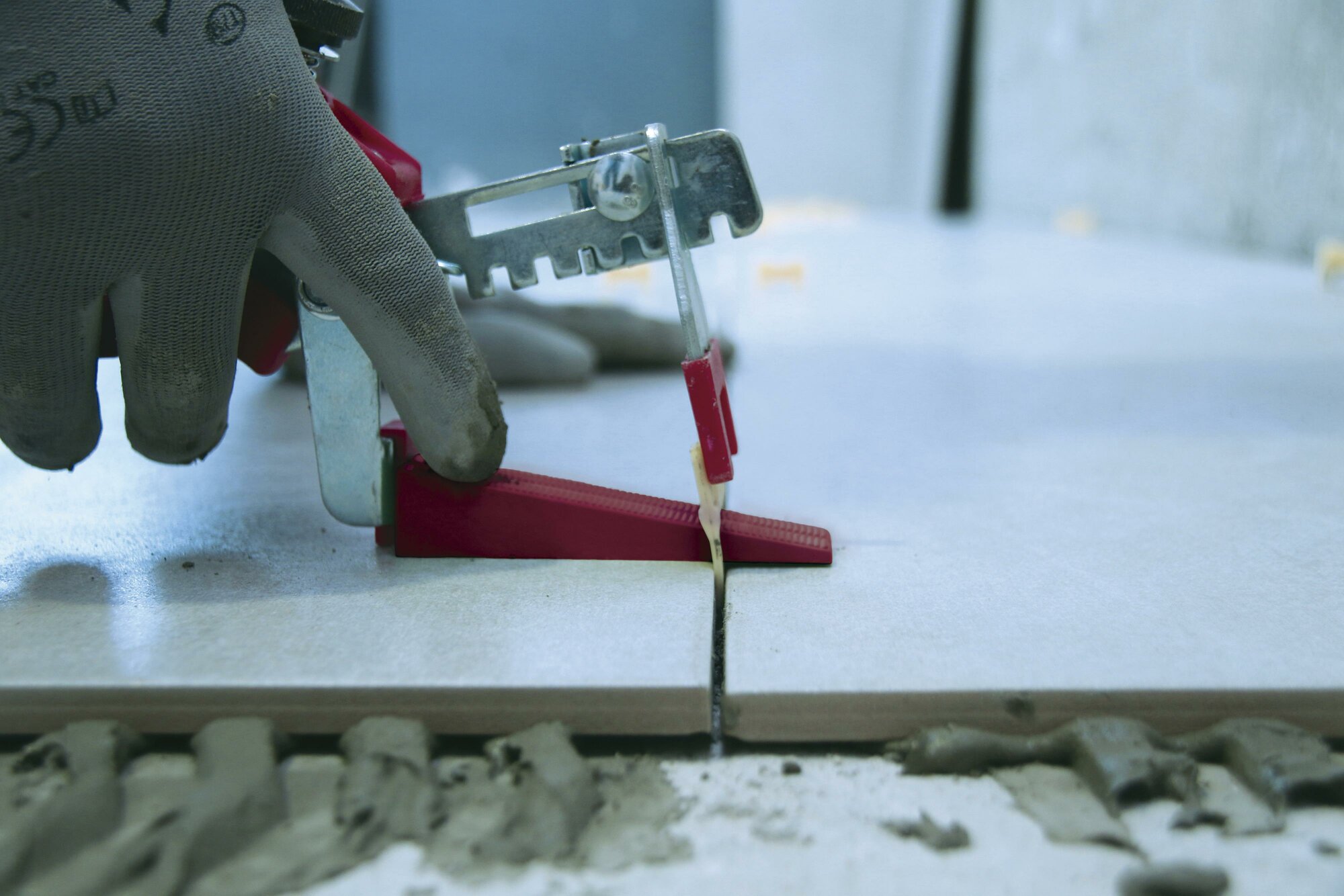 Alicate metálico para sistema nivelación cerámica cuña / LSPLIER