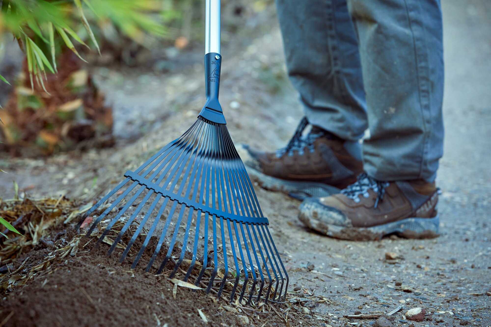 Escoba púas planas para limpieza de césped con mango aluminio  / 3041CMA