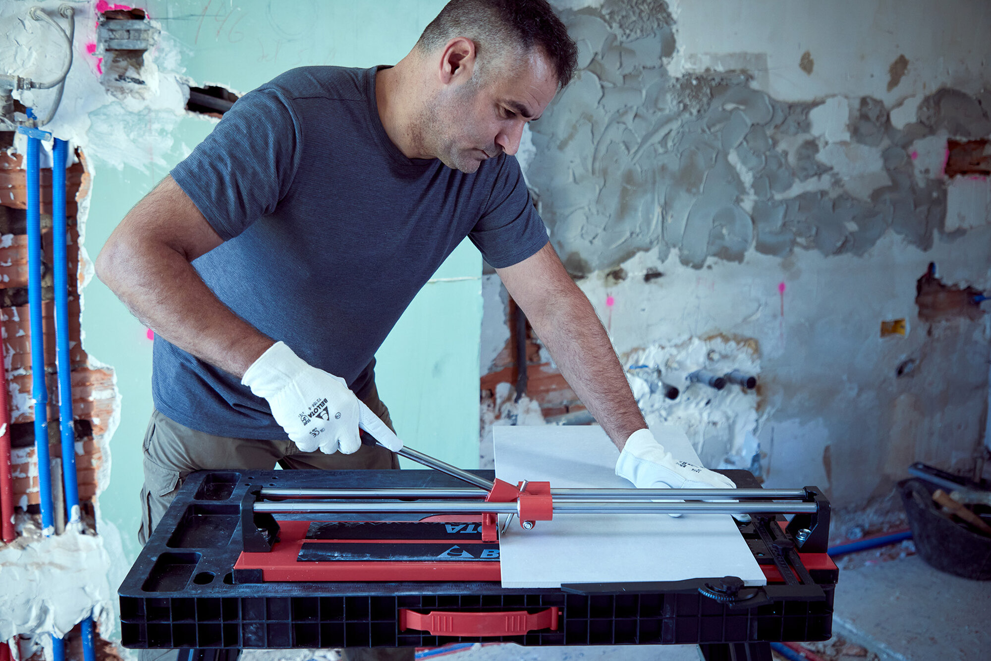 Cortadora de cerámica Pass hasta 610 mm de corte / PASS