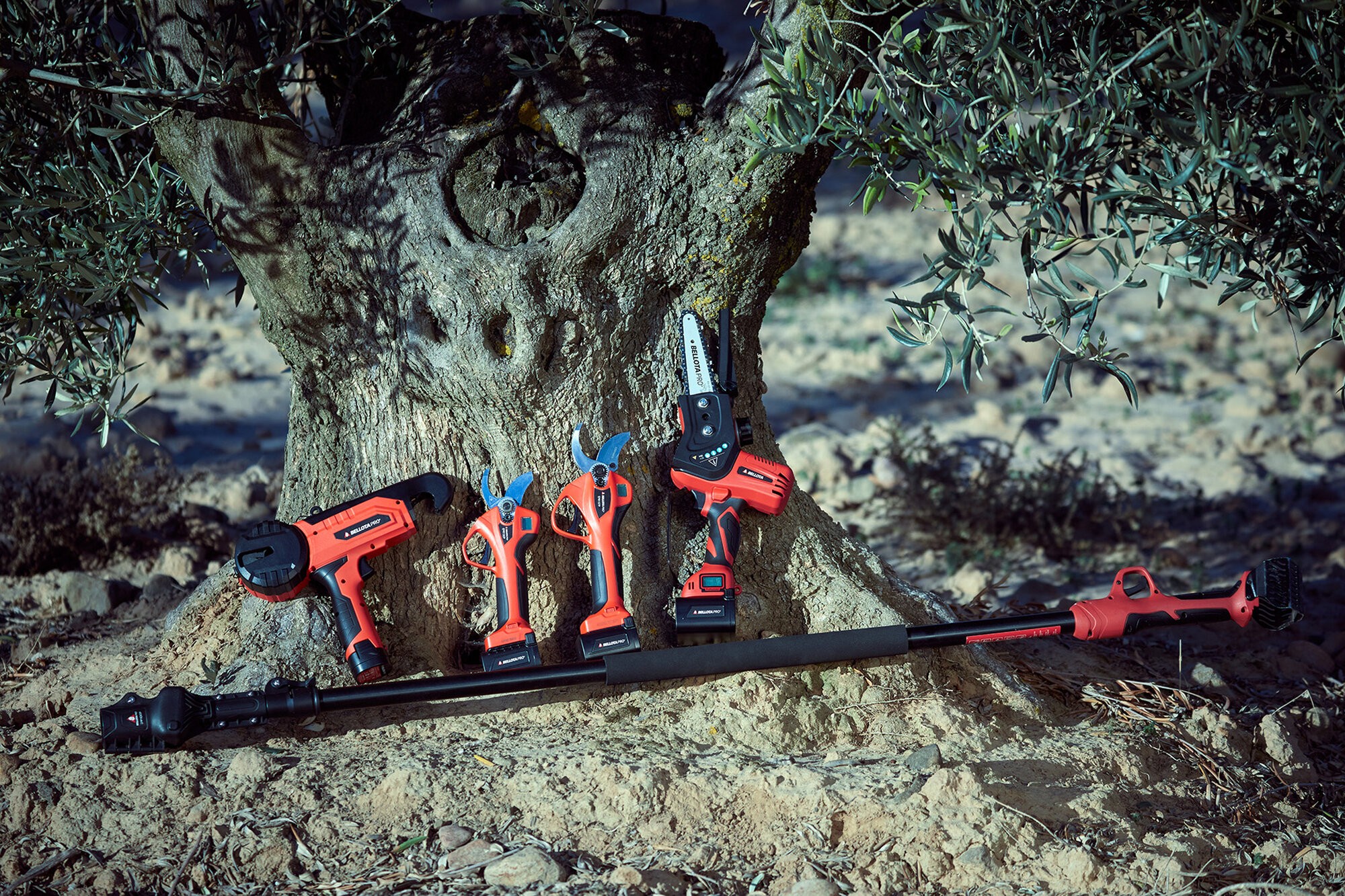 Atadora eléctrica sin cable, con batería de Litio Ion y diámetro máximo de atado  25mm / ETY125P