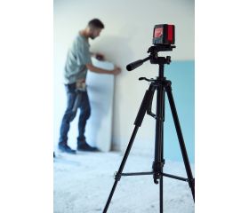 Trípode regulable de 1,5 m con nivel para niveles láser / NIVTRIPOD15