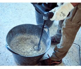 Capazo 42 litros asa reforzada plástico negro / BKT42BP