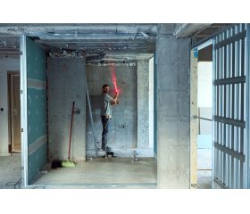 Medidor láser 50 m con nivel digital para trabajos de medición y cálculo de presupuestos / MED