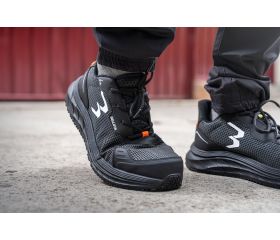 Zapatilla Ultraligera Rejilla GRID Negra S1PS