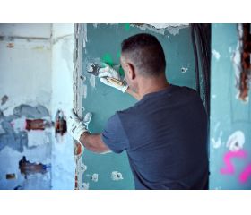 Espátula de acero con mango de madera para trabajos de acabado / 5890