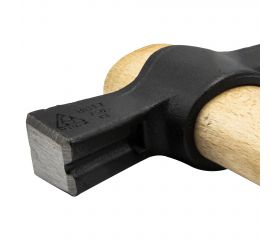 Martillo encofrador con mango de madera / 8017
