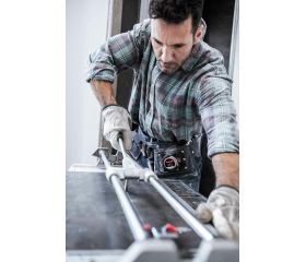 Cortadora de cerámica Pro72 para el alicatador profesional más exigente / PRO72