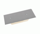 Peine diente triangular con mango madera para trabajos de alicatado y solado / 5871