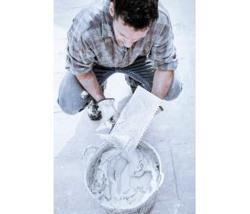 Peine diente castillo con mango madera para trabajos de alicatado y solado / 5873