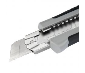 Cutter bimaterial de 18 mm para instalación de placa y trabajos de corte / 514048