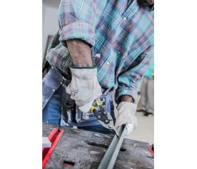 Tijera cortachapa para corte recto de maestras y perfilería / 6006