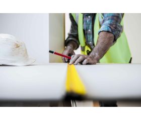 Flexómetro cromado con imán para trabajos de medición / 50012M