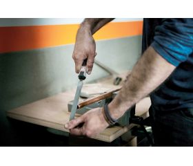 Lima mecánico plana punta con mango bimaterial / 4001MB