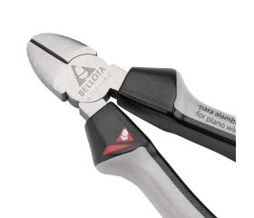 Alicate cortante diagonal / 6110BIM