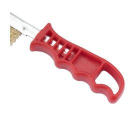 Cepillo manual con mango de plástico, alambre de acero latonado ondulado / 50806A