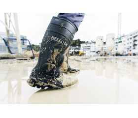 Bota de seguridad de agua PVC S5 Negro / 72243