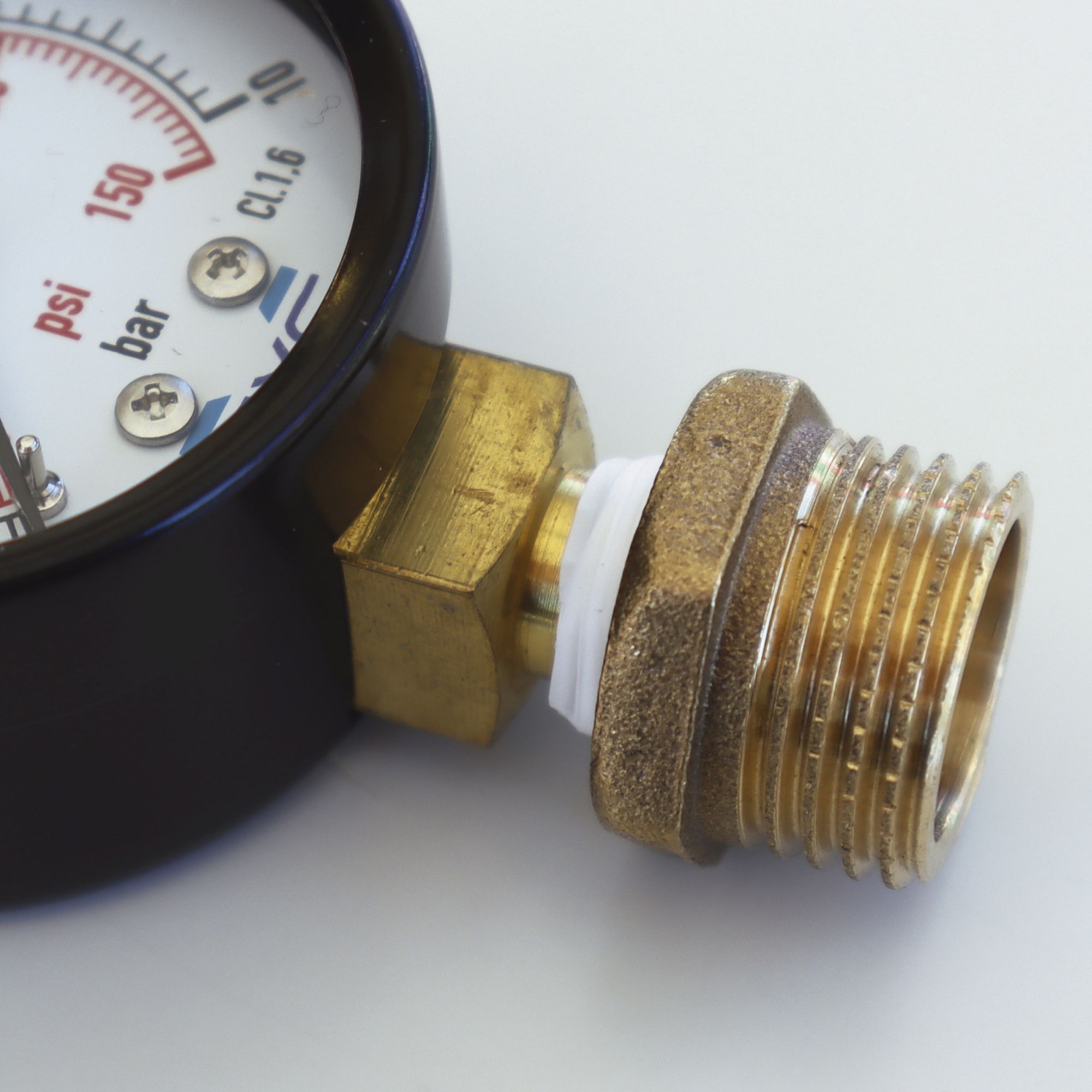 Reducción de latón RM 1/2” - RH 3/8