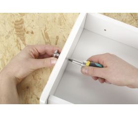 Miniatornillador manual con función de carraca