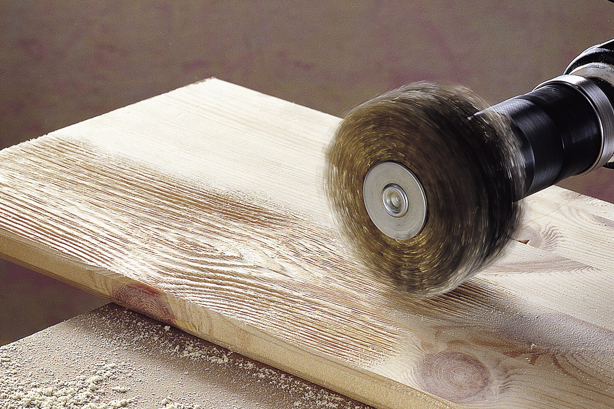 1 cepillo para estructurar madera, vást. 8 mm ø80x35mm