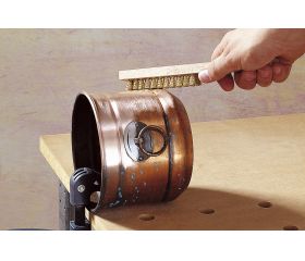 Cepillo rascador fino de alambre de latón