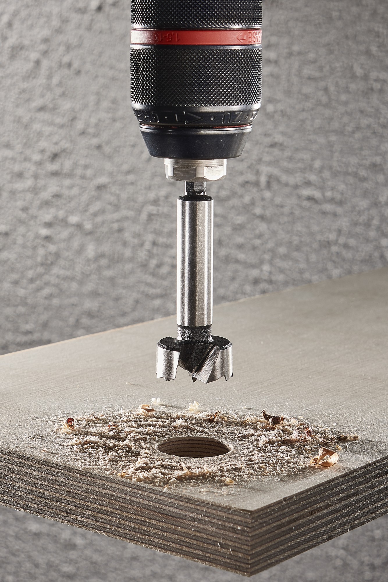 Broca Forstner, vástago hexagonal