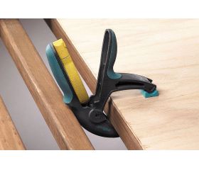 Pinza con resorte y con gancho FZH