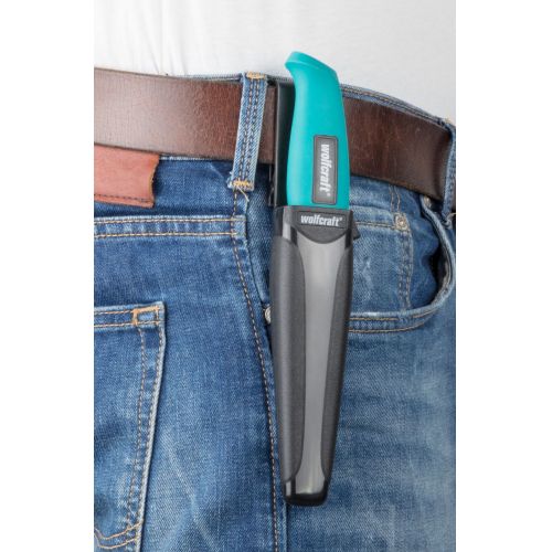 Cuchillo de exterior con cuchilla dentada y estuche