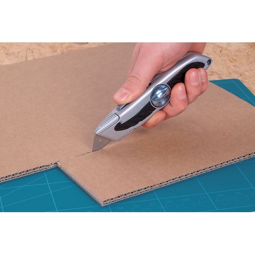 Cutter a lame trapezoidali standard con lama retrattile