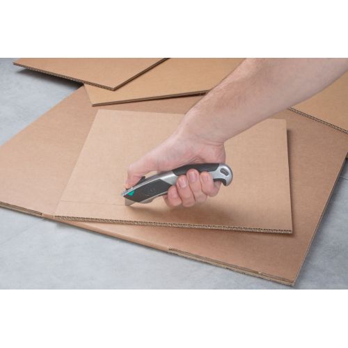 Cúter profesional con cuchilla trapezoidal 