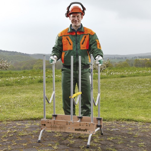 Soporte para cortar leña con motosierras