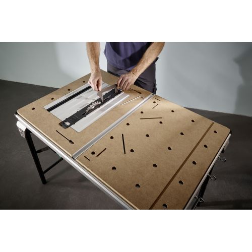 Mesa de serrar y estación de trabajo MASTER cut 2500