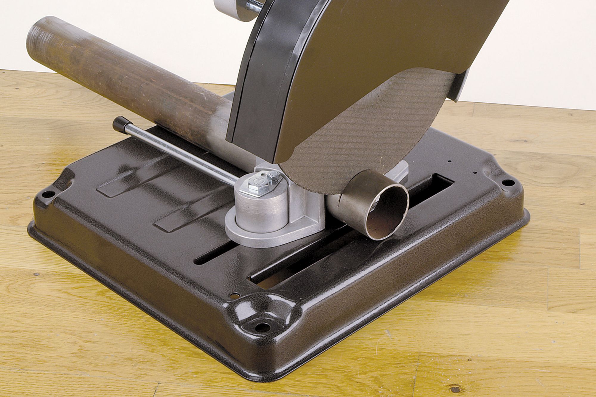 Soporte de corte para amoladoras angulares de 180 y 230 mm de diámetro