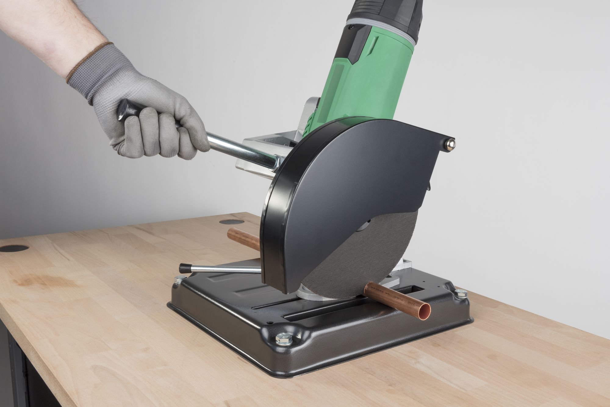 Soporte de corte para amoladoras angulares de 180 y 230 mm de diámetro