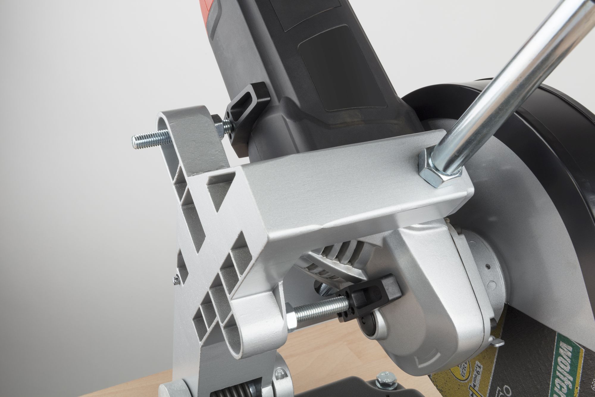 Soporte de corte para amoladoras angulares de 180 y 230 mm de diámetro