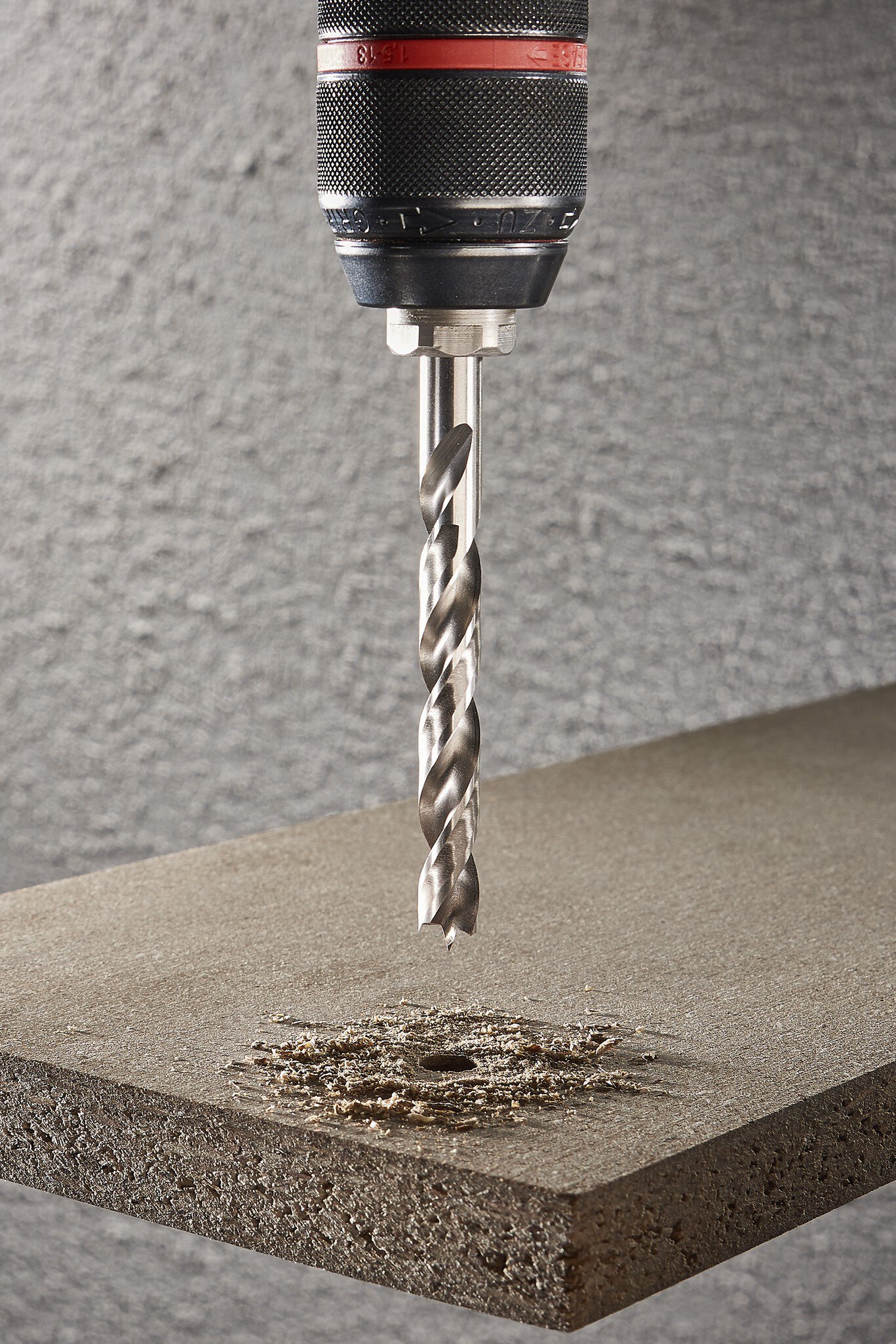 1 broca espiral para madera HSS Prof. ø10x133mm