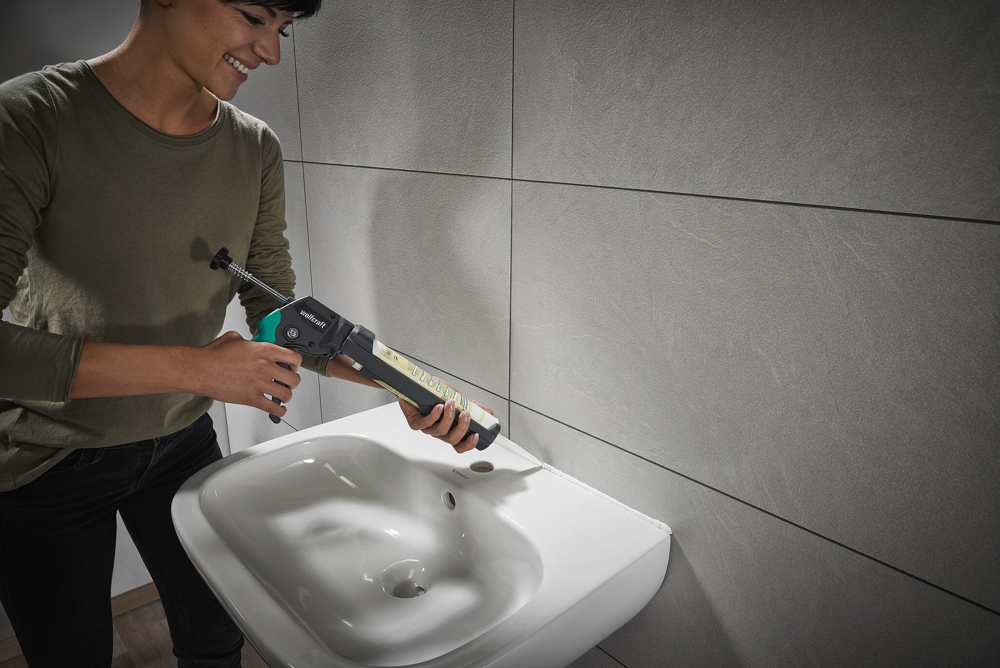 1 pistola de cartuchos MG 350