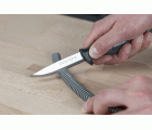 1 cuchillo de exterior con filo recto y estuche