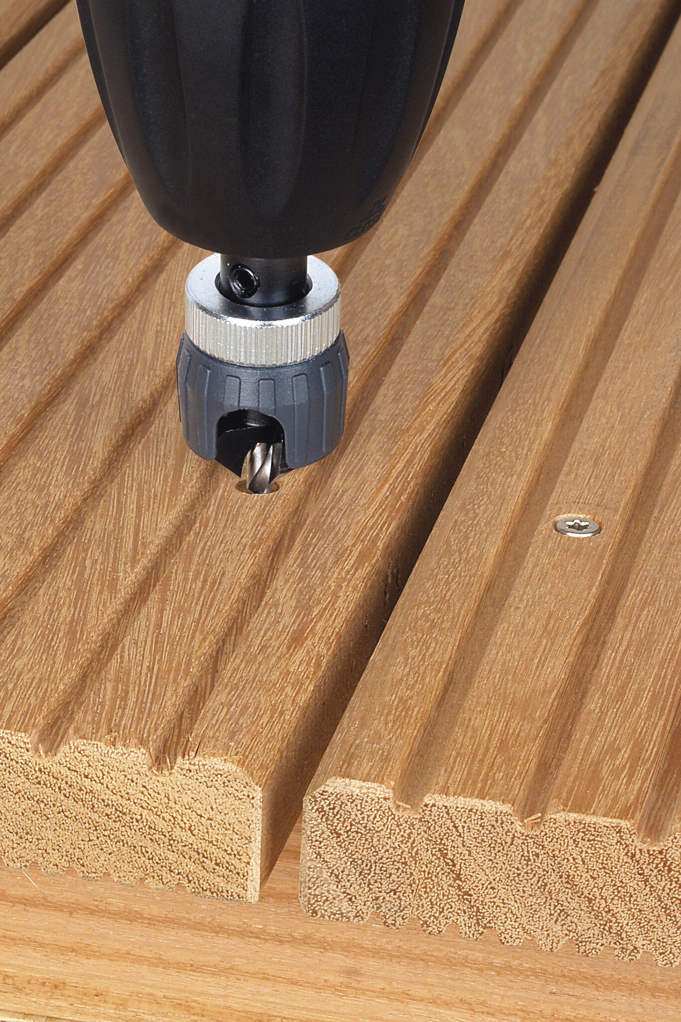 1 broca con avellanador y tope de profundidad Ø 3,2 x 12 mm