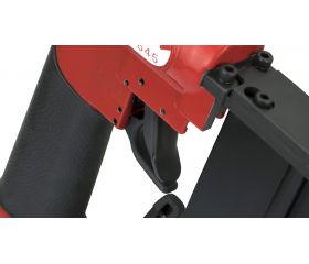 Clavadora simPB0645