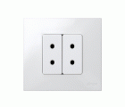 Base de enchufe bipolar 16 A 250V~ de medio elemento con dispositivo de seguridad y emb. a tornillo blanco Simon 27 Play