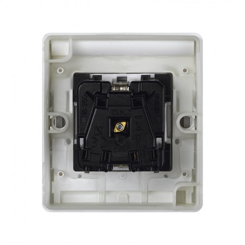 Base de enchufe schuko componible IP55 16AX con sistema de embornamiento rápido blanco Simon Aqua
