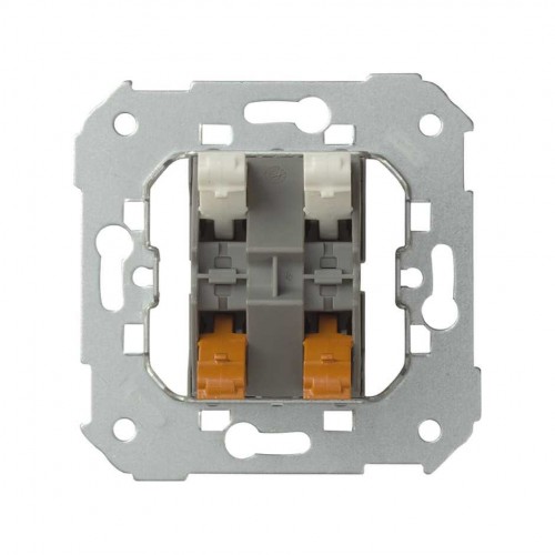 Cruzamiento 10 AX 250V~ con sistema de embornamiento 1click®
