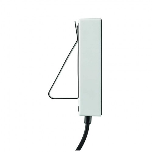 ADAPTADOR 3 USB A CON FIJACIÓN  SIMON