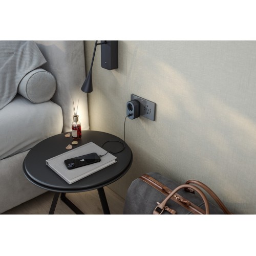 ADAPTADOR COMBI 30W USB A + C + 1 TOMA 16A 250V SIMON