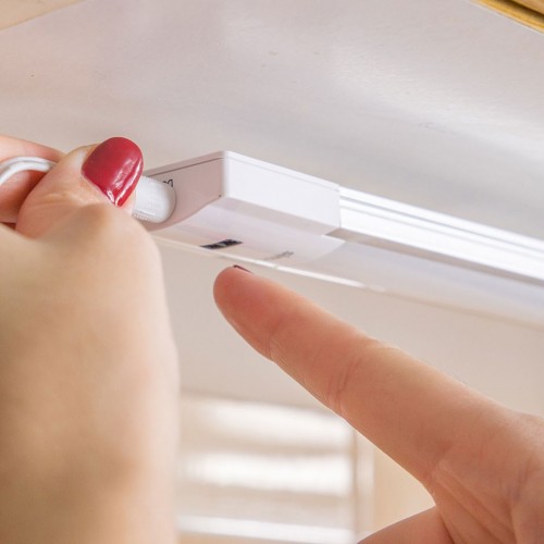 REGLETA LED CONTACTLESS CALYPSO ESPECIAL BAJO MUEBLE 5,5W 380 LÚMENES LUZ FRÍA 220-240V/50Hz Simon
