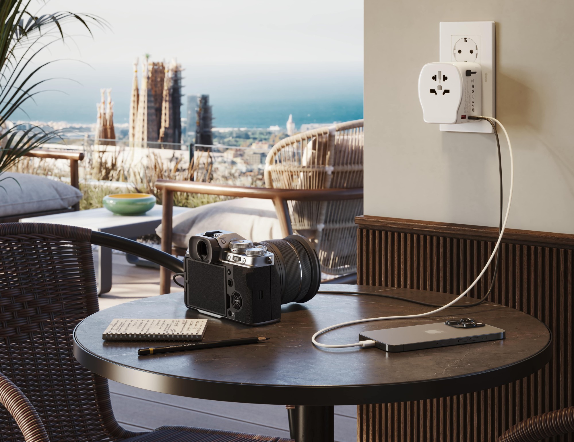 ADAPTADOR DE VIAJE UNIVERSAL 2 USB C + 1 USB A 20W SIMON